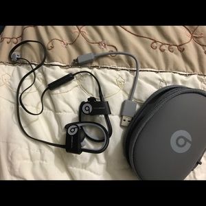 Wireless beats by dr dre